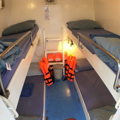 4 bed share cabin on upper deck of manta queen 7