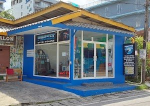 Phuket Dive Tours - Dive Center Chalong place picture