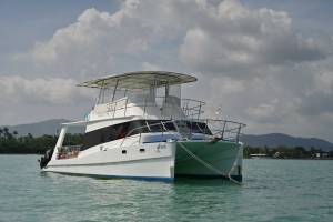 charter boat rental snorkeling phuket sunset trip