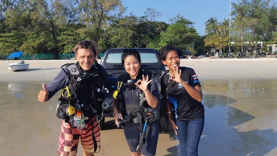 Phuket scuba diving - Kata beach diving
