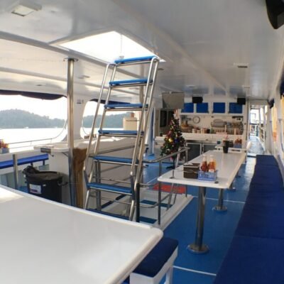 MQ1 Dining Deck