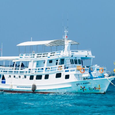 MV Koon in the Similan Islands