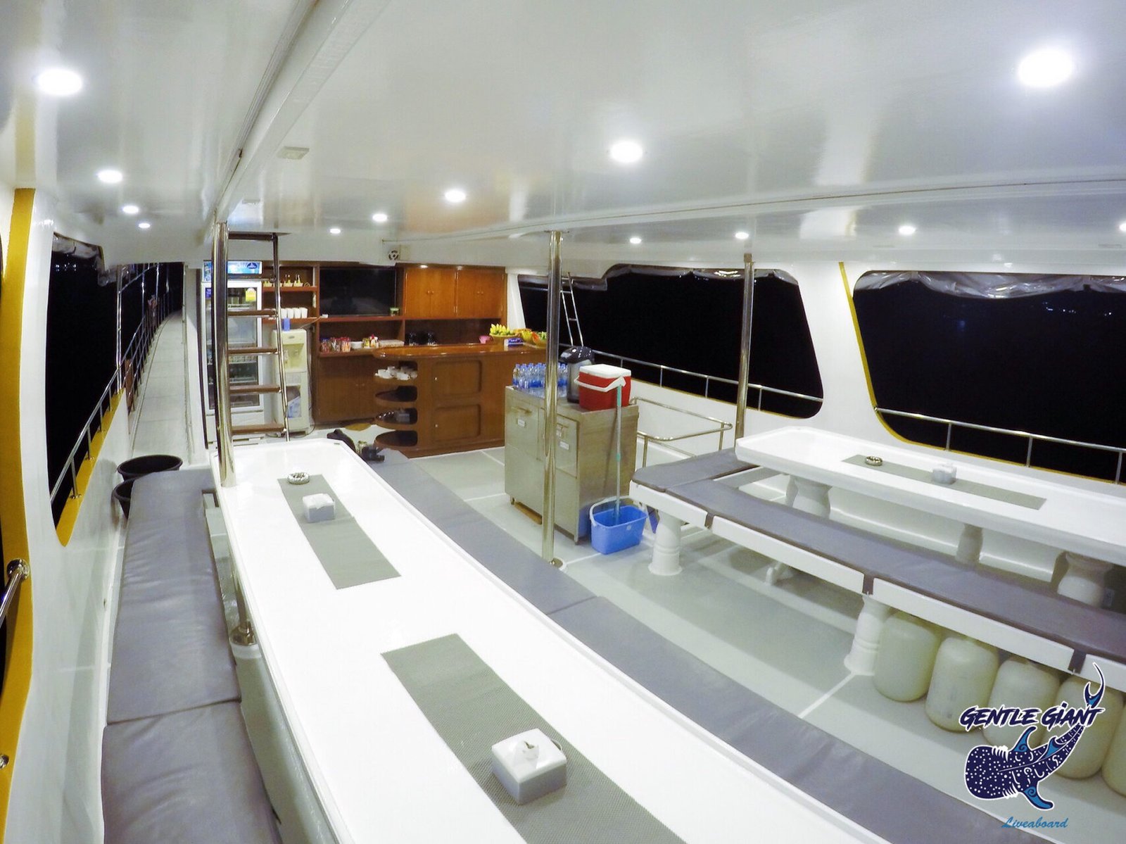 mv gentle giant dining area