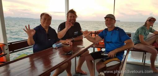 Phi Phi diving day trip from phuket dive tours