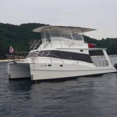 Private Dive Boat