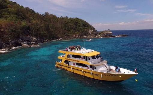 Racha Noi Scuba diving Day Trip boat