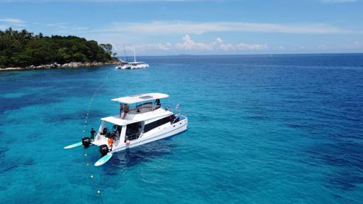 Racha yai island scuba diving charter