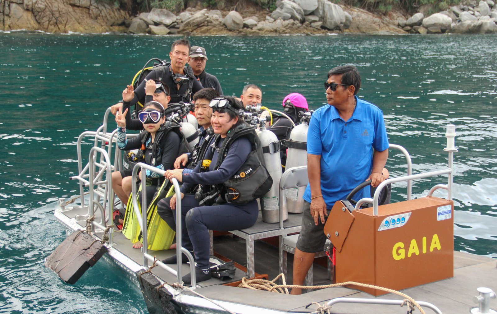 diving tender for mv raga