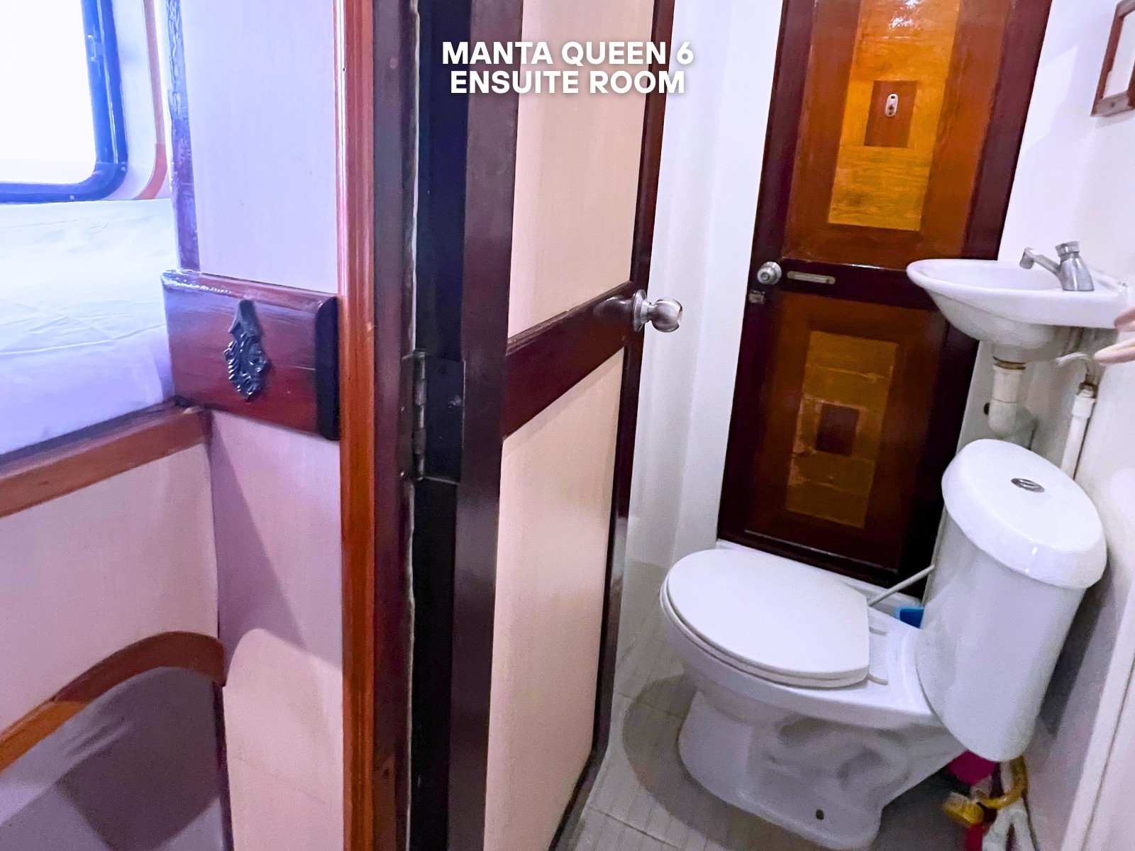ensuite share bathroom