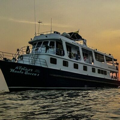 manta queen 1 in the similan islands