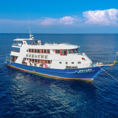 manta queen 8 in the similan islands