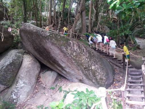 walking up to sail rock at similan islands #8